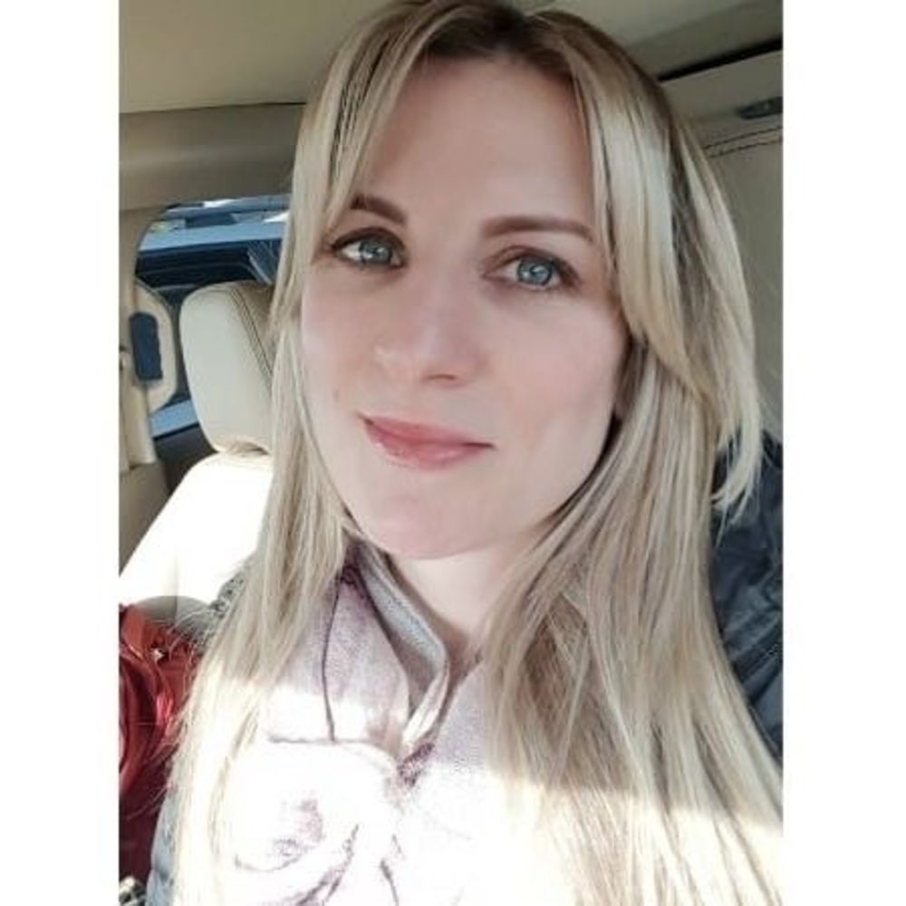 Meet your Posher, Ange